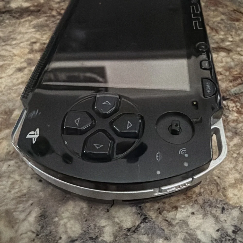 Sony PlayStation Portable PSP-1001 - Black; Parts/Repair